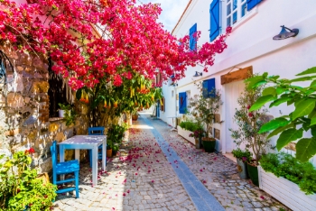 KUŞADASI – ÇEŞME – ALAÇATI – SIĞACIK - ŞİRİNCE GEZİSİ